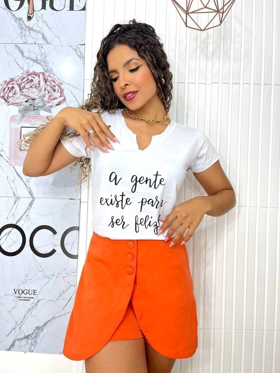 T-SHIRT GOLA V PREMIUM - PARA SER FELIZ