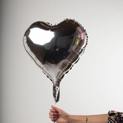 10 Corazones inflados con helio en internet