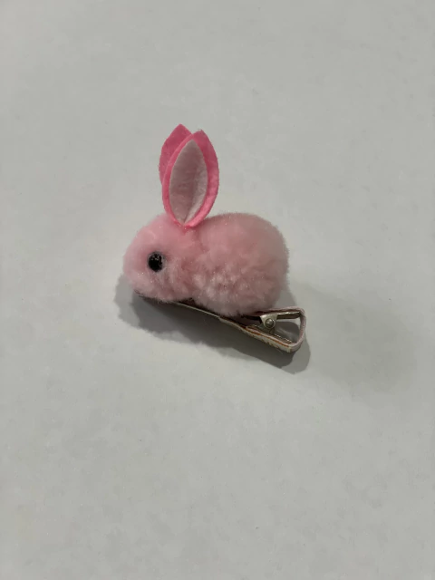 Presilha de Cabelo Infantil Coelhinha Pompom Rosa - comprar online