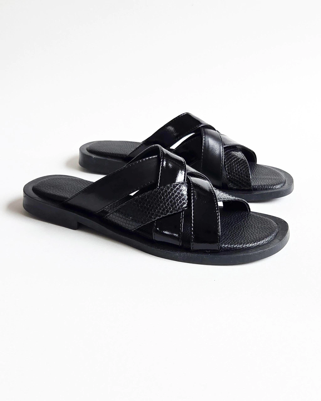 ZUECOS OFRA | NEGRO