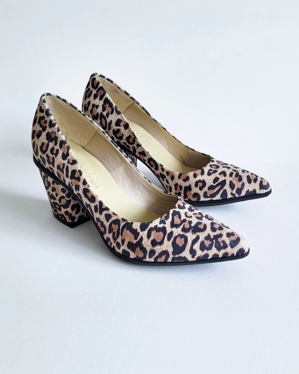 STILETTOS SARICH | PRINT CRUDO