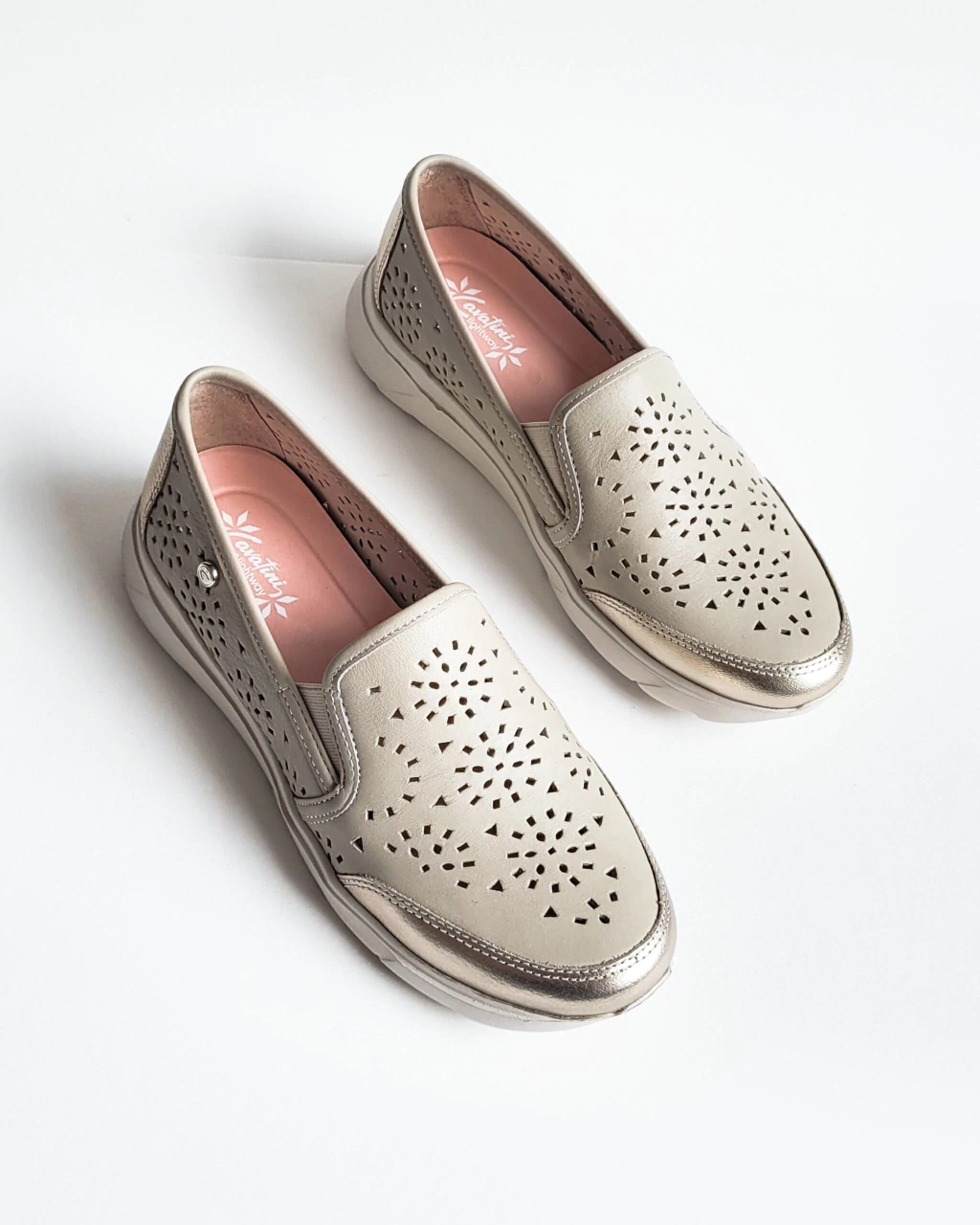 PANCHAS CAVATINI HILARY | LATTE