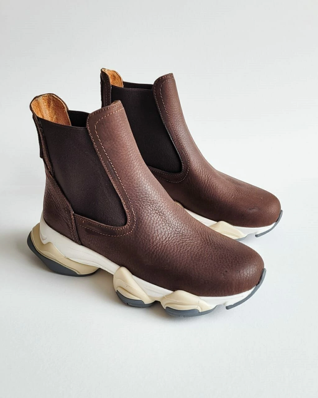 BOTAS DELHI | CHOCOLATE