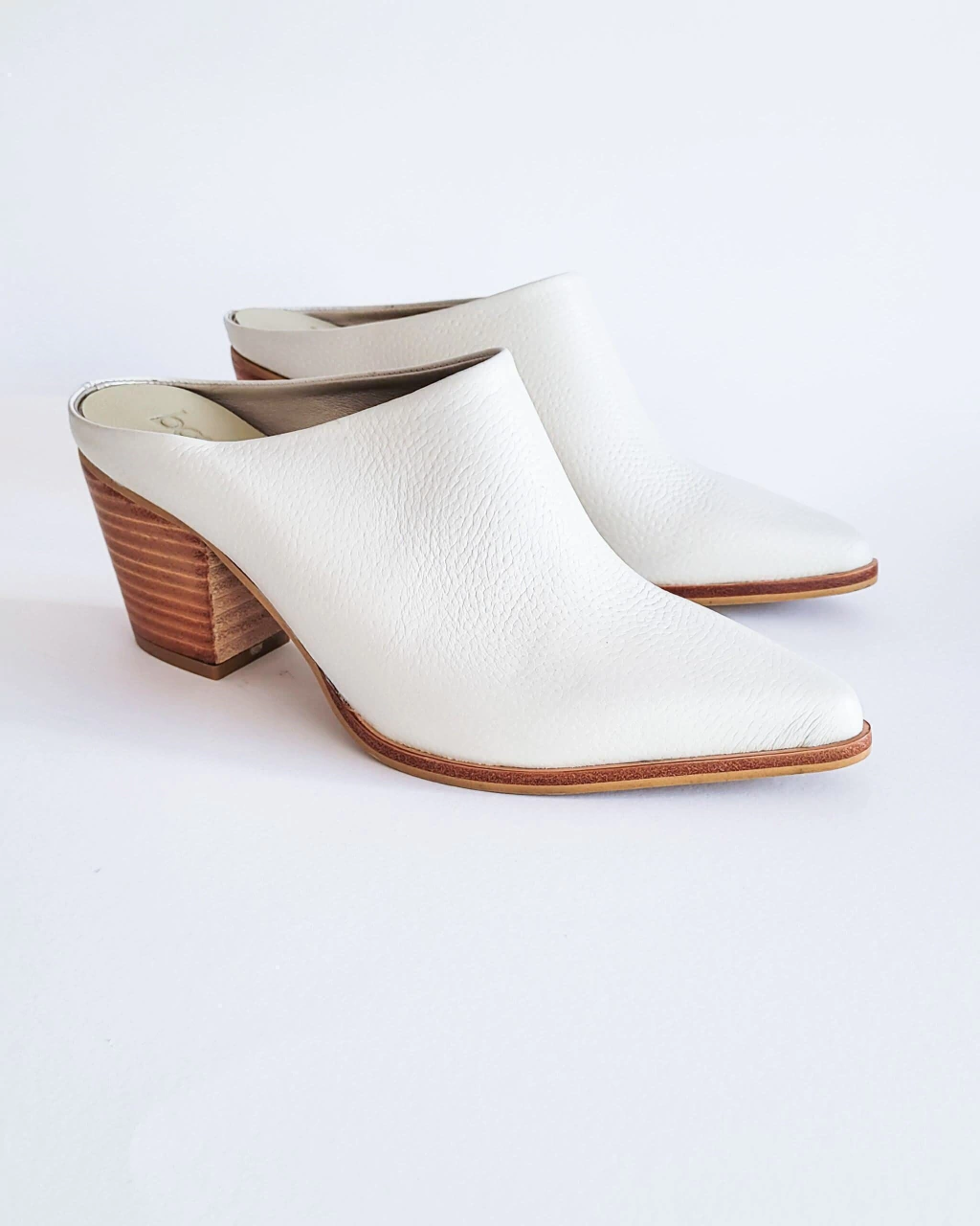 ZUECOS NINA | CRUDO