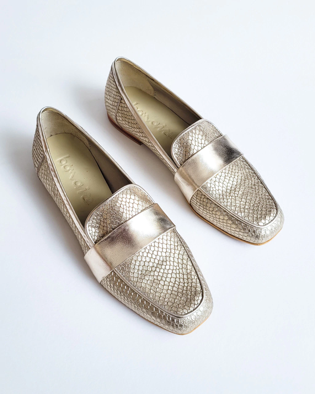 MOCASINES CHERRY | ORO