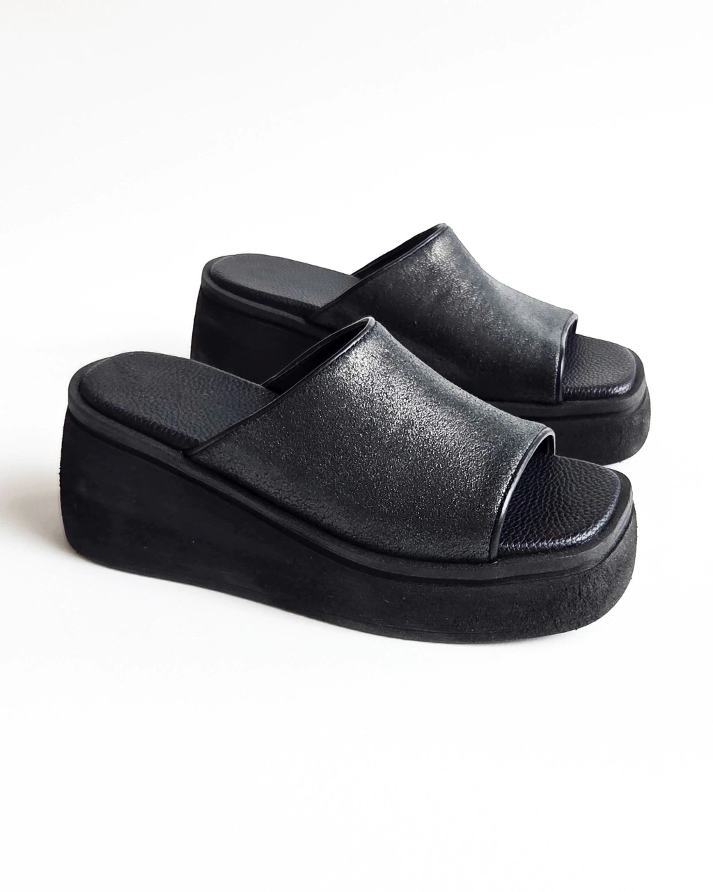 ZUECOS AMARIS | CRASH NEGRO