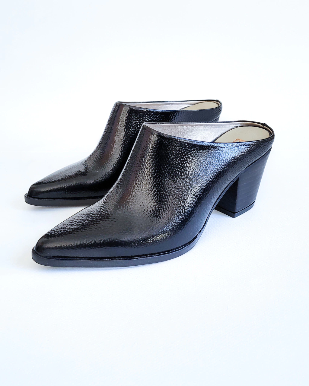 ZUECOS NINA | CHAROL NEGRO