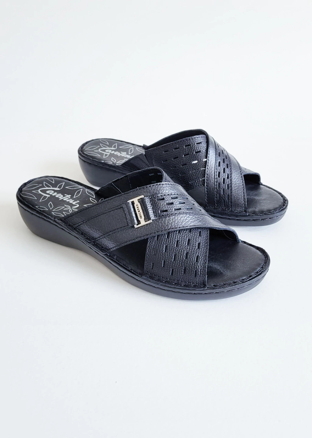 ZUECOS CARMIN | NEGRO