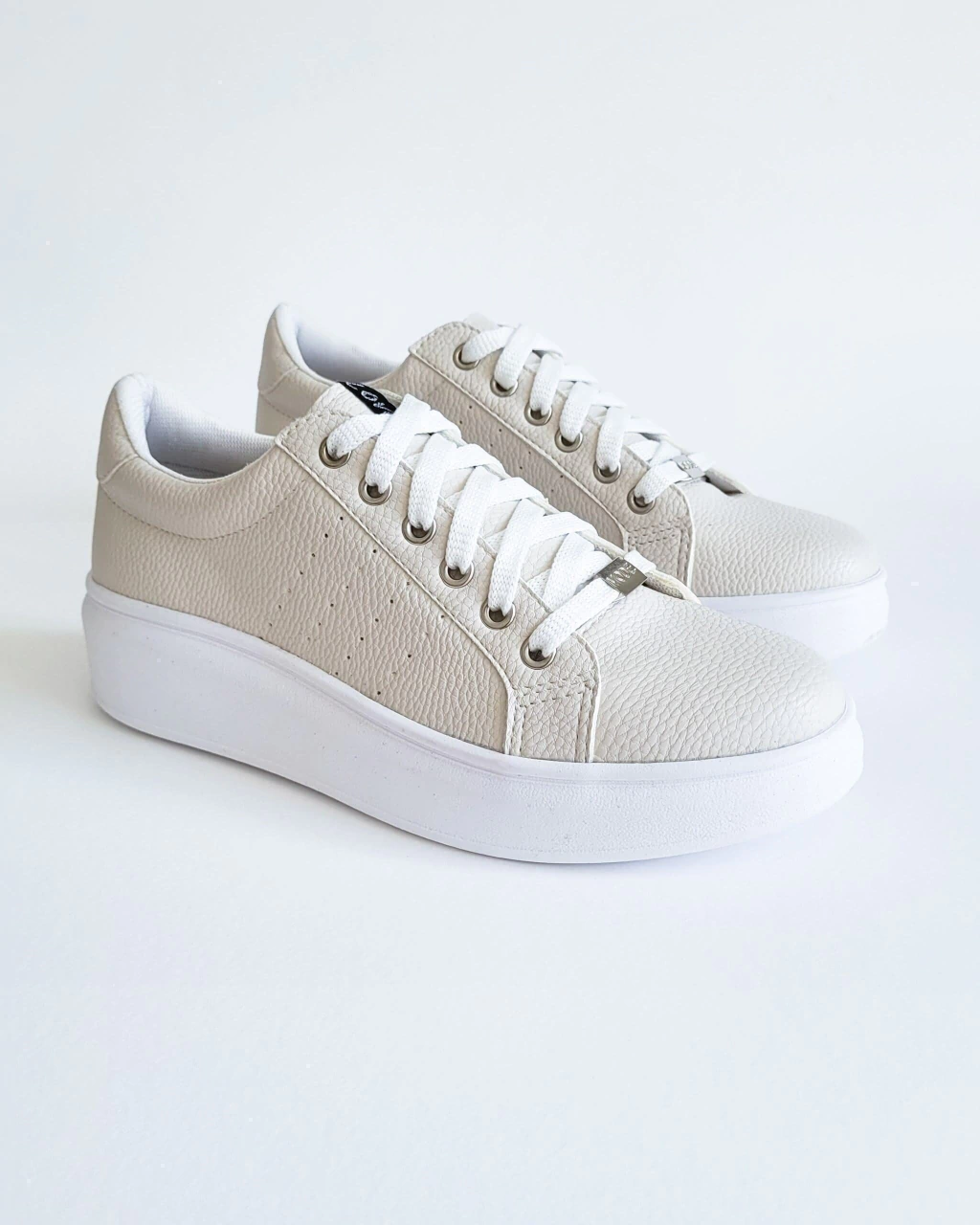 ZAPATILLAS DANA | TIZA