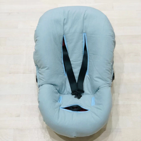 Funda para huevito Celeste