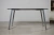 Mesa comedor Jade 140x80 cm | Mesa Semioval laqueda | Diseño Minimalista y Elegante - comprar online