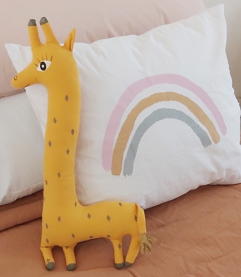 Almohadon Arcoiris Juana - comprar online