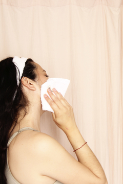 Toalla de limpieza facial - Fundación Mediapila
