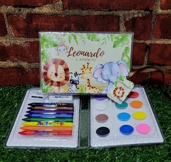 Kit com 8 maletas de pintura lembrancinha safari baby com 31 Itens completo