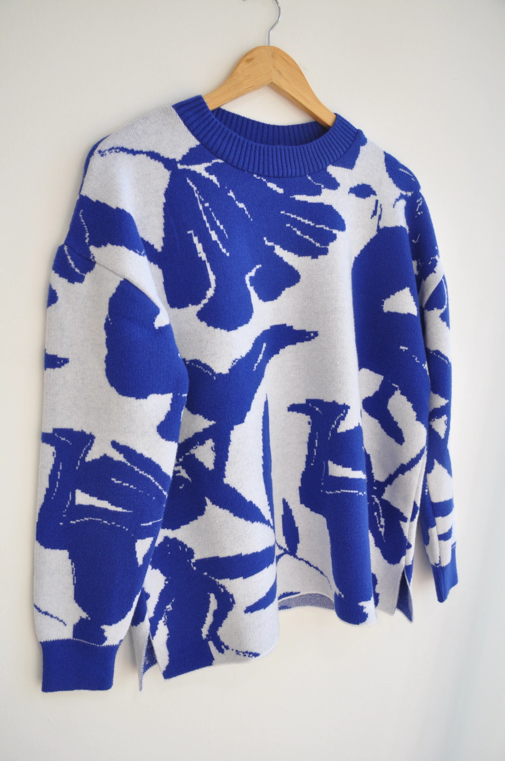 ·SWEATER ABU·