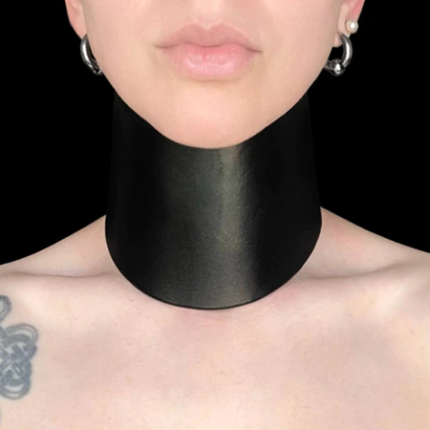 Choker Postural High Sigrun - comprar online