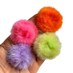 KIT POMPOM ACHATADO MÉDIO 4,5CM (5 unidades sortidas)