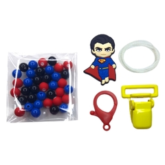 KIT PRENDEDOR DE CHUPETA - SUPERMAN BRAVO