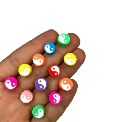 Miçanga (fimo) - Yin Yang 10mm - Cores mistas (30 unidades)