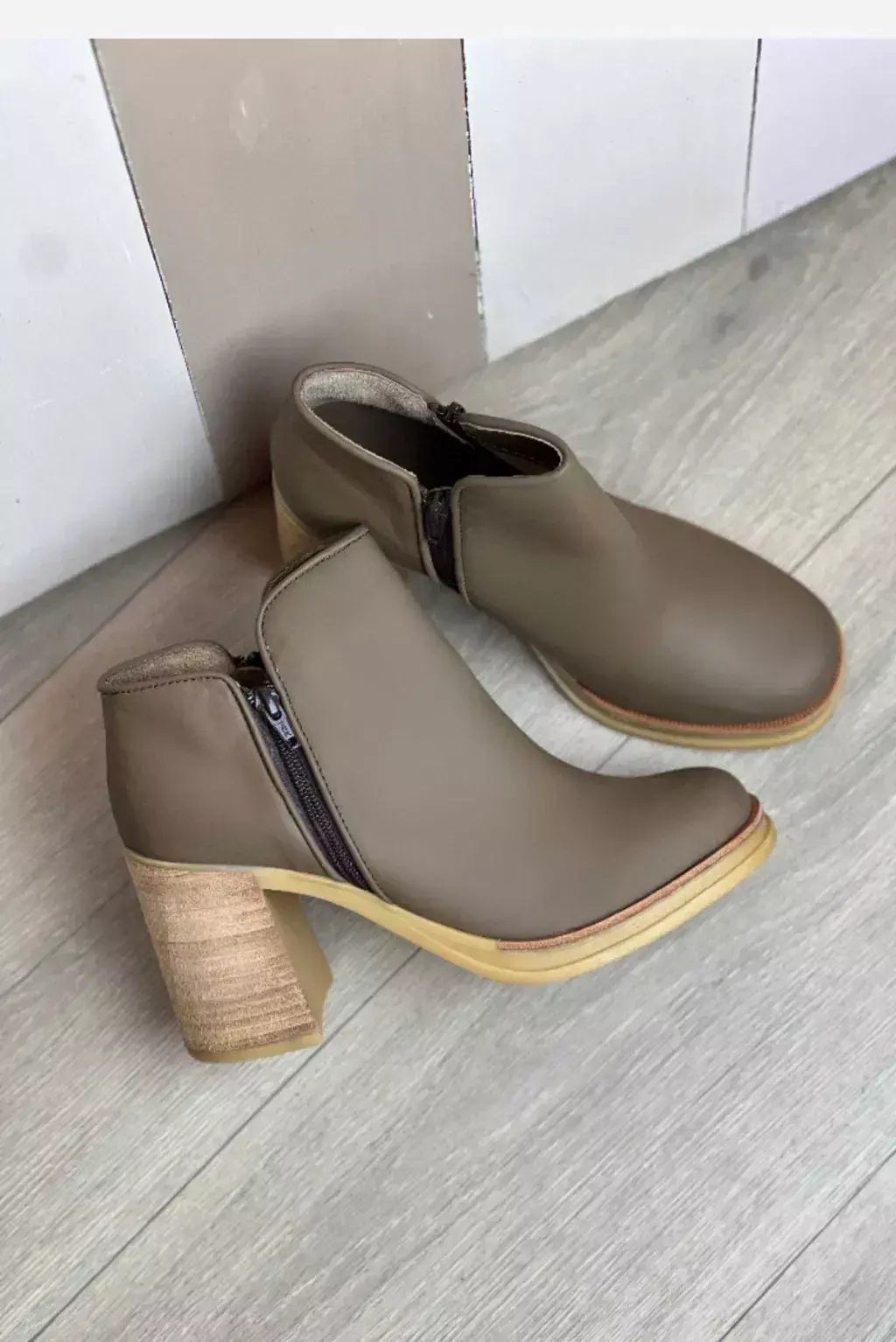 Bota Afrodita