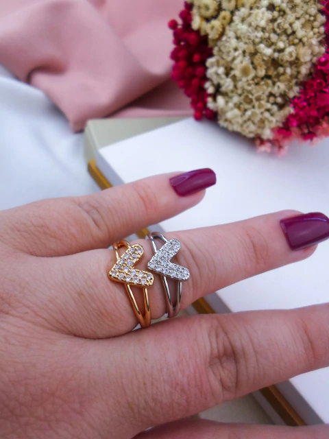 Anel Bijuteria Coração (CADA - SELECIONE A COR E A NUMERAÇÃO DESEJADA) #A0702511 - comprar online