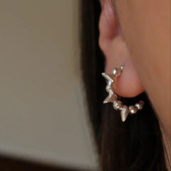 Aros Spike Hoop en internet