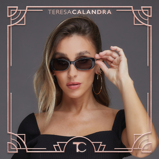 Teresa Calandra Nina Negro en internet