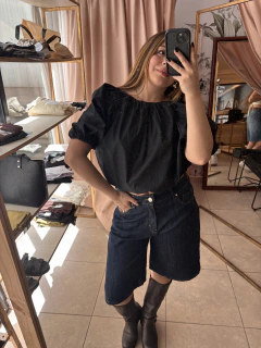 Blusa Laureta en internet