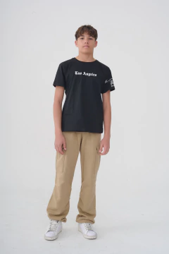 REMERA ESTAMPADA LOS ANGELES NEGRA