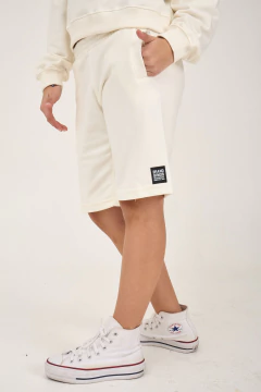 BERMUDA RUSTICO CON BOLSILLOS CRUDO - Gimos