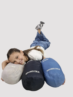 003-CAMPERA UNISEX IMPORTADA CON BOLSITA MOCHILA MARTU BEIGE - comprar online