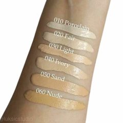 Rimmel London Multi-Tasker Concealer - Corrector alta cobertura en internet