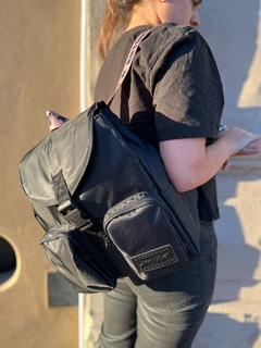 Mochila Lucila negra y nude - RAMÉ