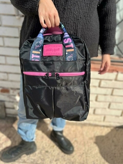 Mochila Pilar Galaxy Pastel - comprar online