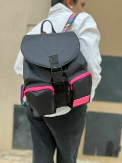 Mochila Lucila negra pastel - tienda online