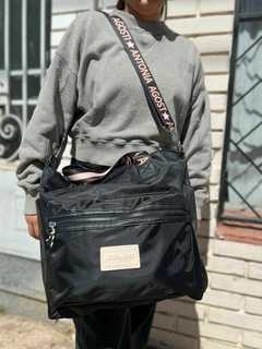 Bolso Myriam Negro y suela - tienda online