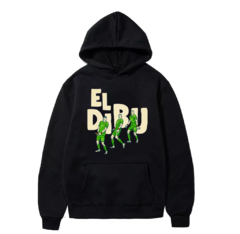 Buzo El Dibu en internet