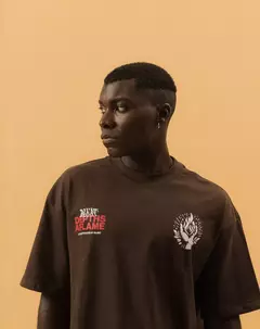 Imagem do CAMISETA OVERSIZED BLUNT ESPECIAL - OVER LYNCH