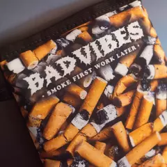LUVA DE COZINHA BAD VIBES - BITUCA DE CIGARRO - comprar online