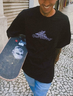 CAMISETA GOD SUPPLY OVERSIZED - PRETO - loja online