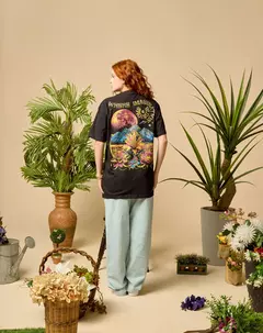 CAMISETA BLUNT AURORA - PRETO - loja online