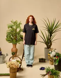 CAMISETA BLUNT AURORA - PRETO - Agacê Store