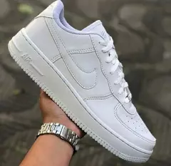 TENIS NIKE AIR FORCE - BRANCO - loja online