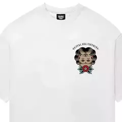 CAMISETA BRUTAL KILL OVERSIZED TATTLER - BRANCO
