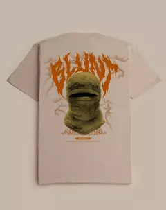 CAMISETA BLUNT ESPECIAL OVER OBSESSION - CREME na internet