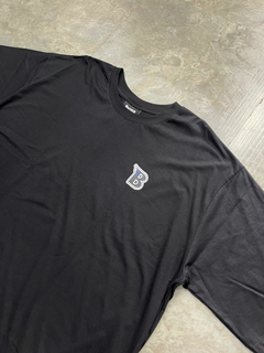CAMISETA BANKS B - PRETO na internet