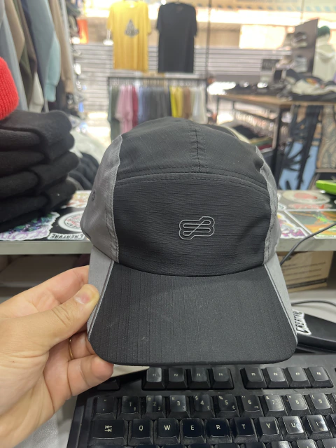 BONE FIVE PANEL BLUNT - YDE PRETO