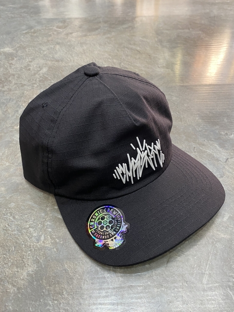 BONÉ CHRONIC SIX PANEL - PRETO