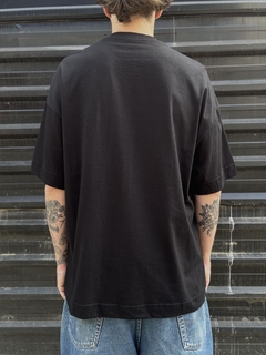 CAMISETA GOD SUPPLY OVERSIZED - PRETO - Agacê Store