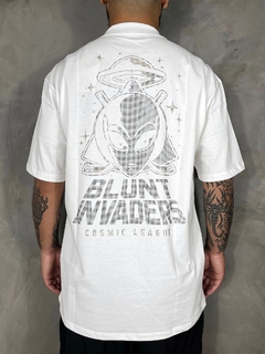 CAMISETA BLUNT PREMIUM COSMIC - BRANCO OFF NEW WHITE
